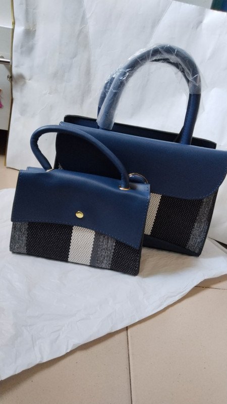 HANDBAG 003